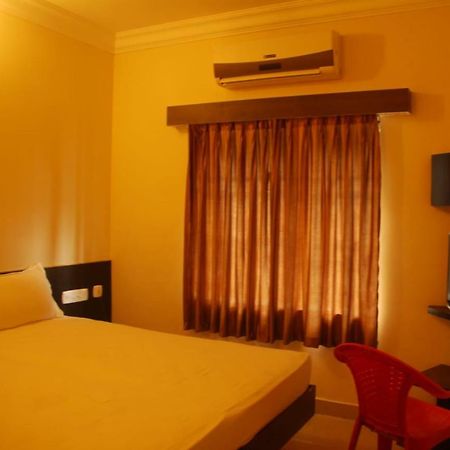 Hotel Namaskar Kumbakonam Exterior photo